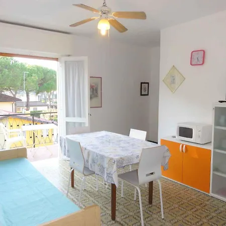In 40068 Apartamento *